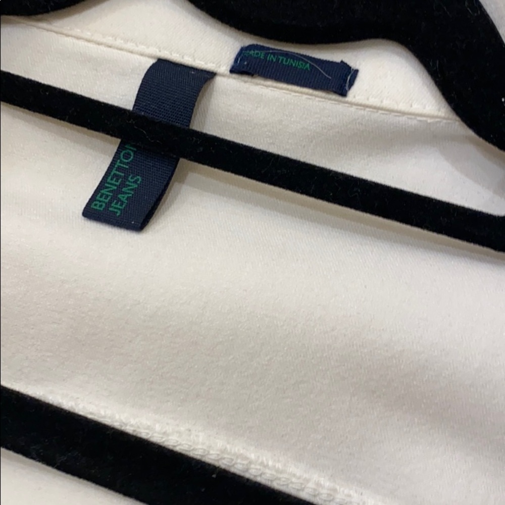 Jacket - Picture 3 of 4